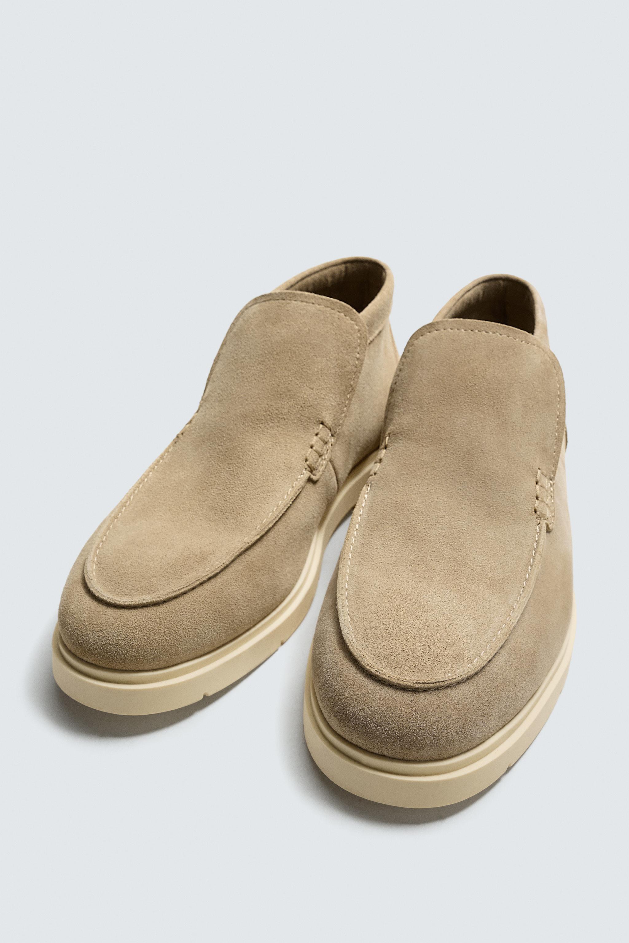 CASUAL LEATHER BOOTS